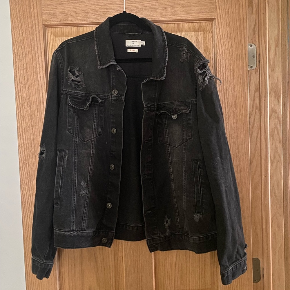 TOPMAN - Distressed Black Denim Jacket